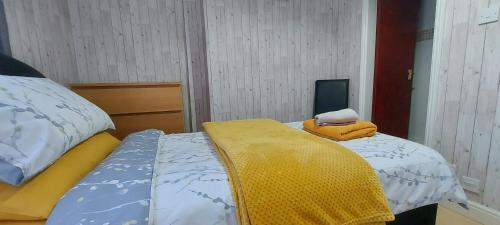 1 twin bed