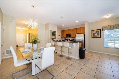 Comfy 5BR4BA in Paradise Palms Resort