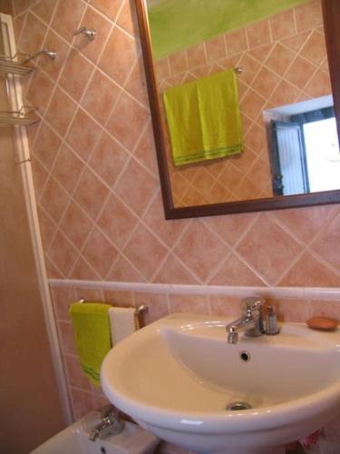 Two-Bedroom Apartment image 5