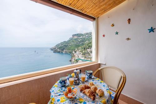 Two-Bedroom House with Sea View