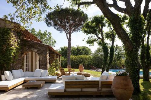 Modern New Stone Provencal Villa in Grimaud