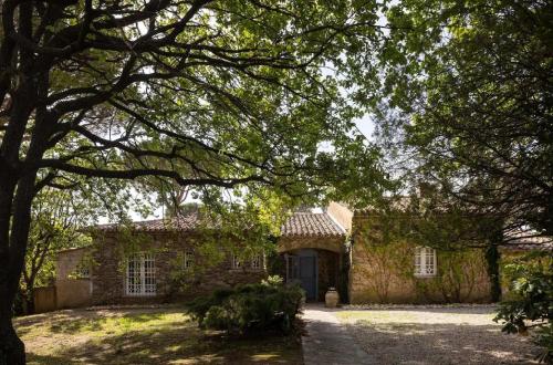 Modern New Stone Provencal Villa in Grimaud