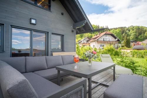 Hideaway Kraftplatz Chalet am See Mattsee Obertrum Urlaub am See Salzburger Seenland