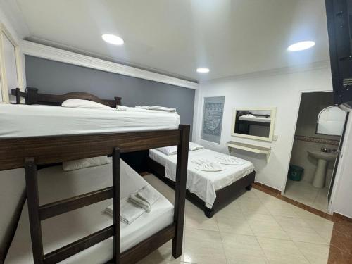 HOTEL PLAZA REAL SUR - image 3