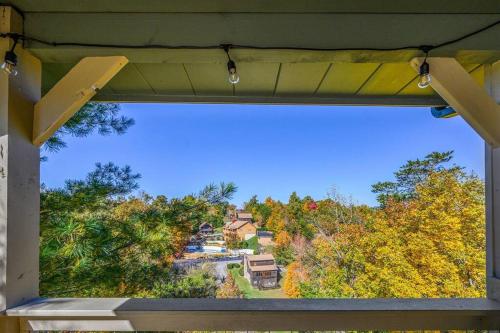 Dog Friendly, 3-Decks, Indoor Pool, Hot Tub with Arcade, Pigeon Forge (foto 4)