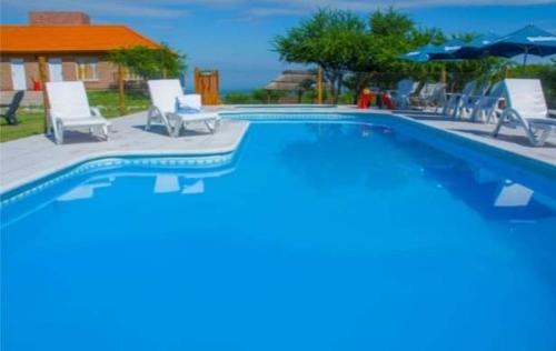 Piscina, San Luis Aparts in Carpinteria
