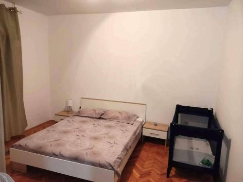 Three-Bedroom Apartment with Terrace