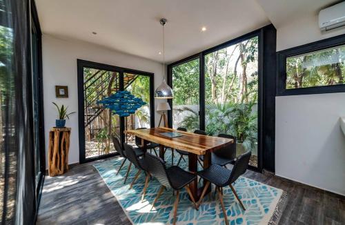 CHIC 3-Levels at MUN - Rooftop Deck - Pool in Tulum, Mexico