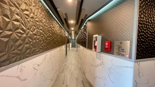 Quintessence ApartHotel, Los Angeles (fotografie 11)