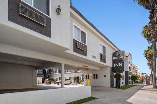 Hyland Inn Long Beach - image 7