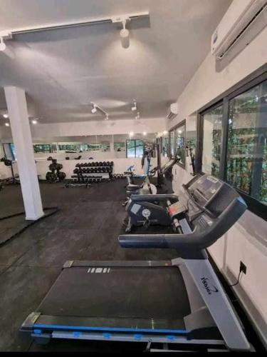Luxueux Studio avec jacuzzi et salle de sport, Casablanca (photo 8)