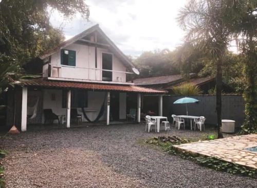 Quarto individual em Cambury, Camburi