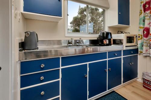 Sandy Cottage - Tokerau Beach Holiday Home