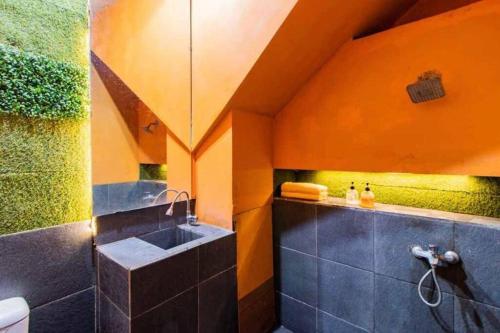 Ahmad Lodge Garden View – Bandung, KY