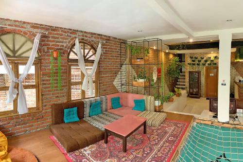 Ahmad Lodge Garden View – Bandung, KY
