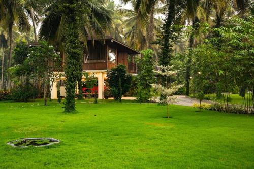 Viesnīcas āriene, Villa Woods & Palms in Marchinaickenpalayam