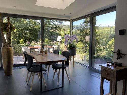 Facilities, Design and art Comfortable holiday residence in Schlangenbad