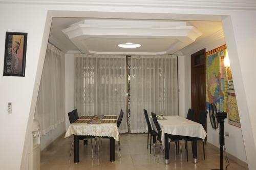 Fasiliteter, Sandpark Place, West Hills in Mallam