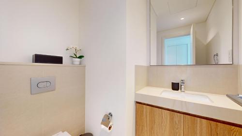 Primestay - 2BR in Downtown Views - Dubai - image 7