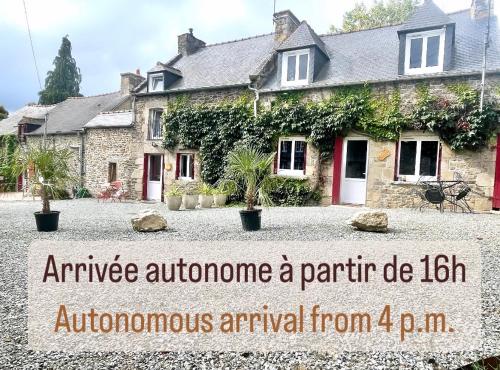 Duguesclin entre Dinan et Plages in Plancoet