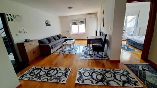 Dom apartmani II, Kragujevac