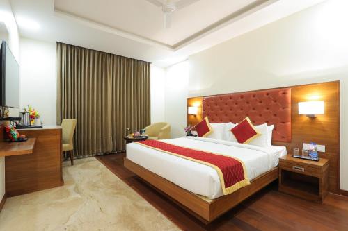room detail thumbnail 0