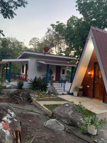 Camp Asgard by Camiguin Viajeros House Rentals