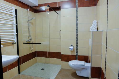Double Room image 1