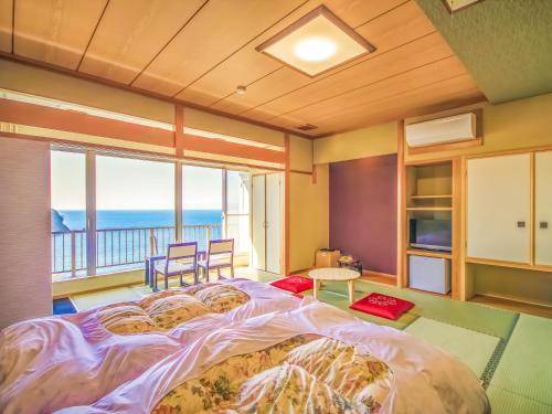 Japanese-Style Room