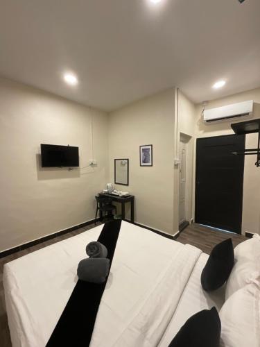 The Sky Inn – Kuantan, WV