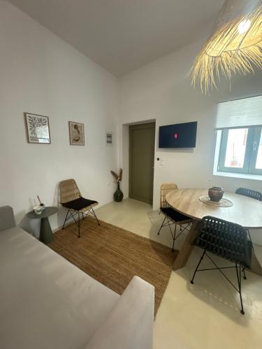 Kalnterimi Guest House Skyros