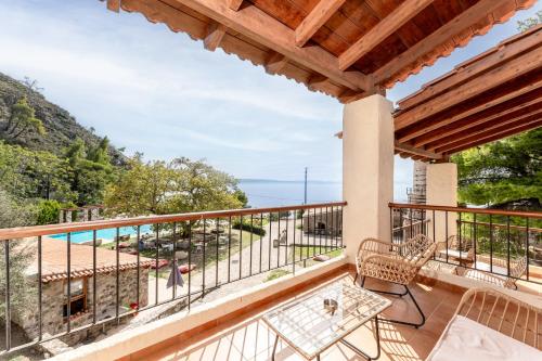 Apkārtne, Kaminos Wellness Resort in Limni (Evvoia)