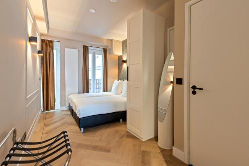 Midtown Hotel triple