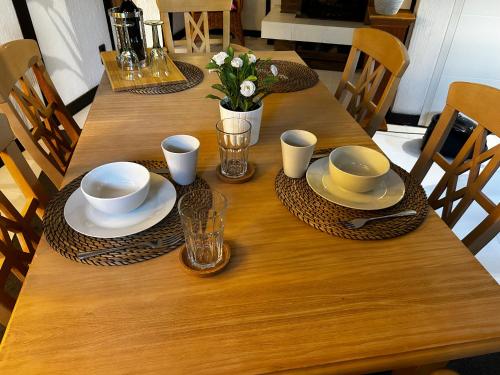 Guidos Place Souterrain Apartment in 安德納赫