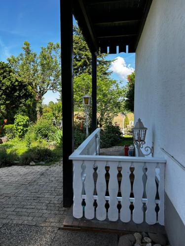 入口, Guidos Place Souterrain Apartment in 安德納赫
