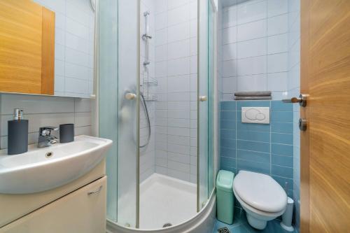 Apartment with Balcony image 10