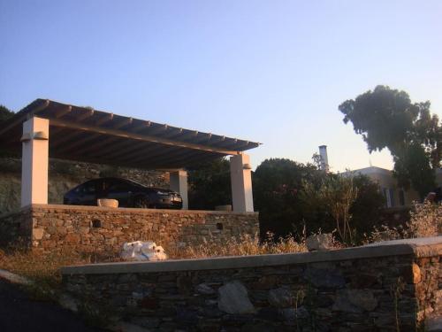 Beautiful vacation home in Parakopi,Syros