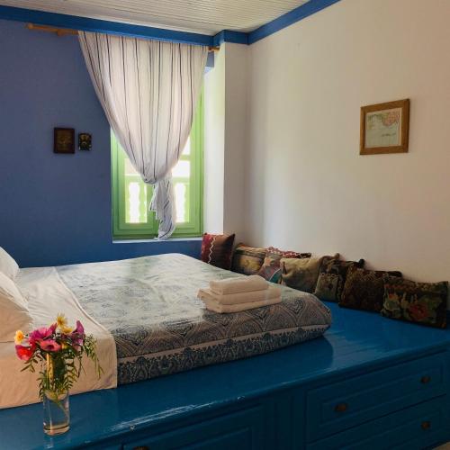1 queen bed