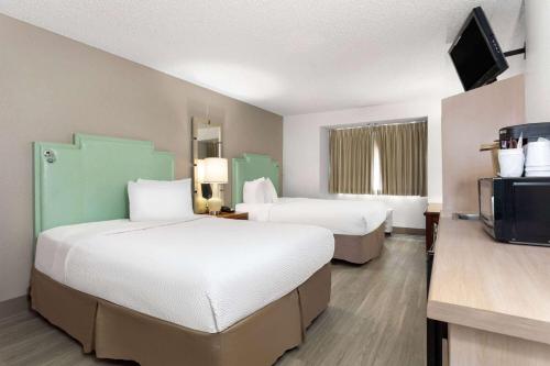 Floridian Hotel and Suites International Drive - image 10