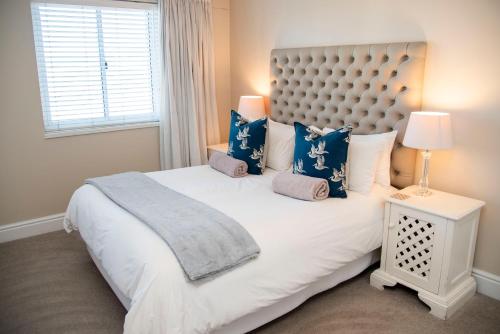 18 Quay West Waterfront- Family Apartments - image 3