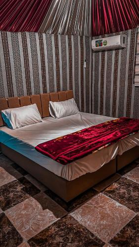 Deluxe Double or Twin Room with Mountain View image 1