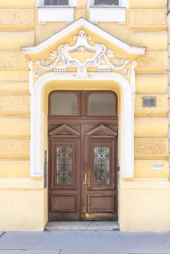 2 Bedroom Apartment for 6 near Donaukanal & U4 U2 Metro - image 5
