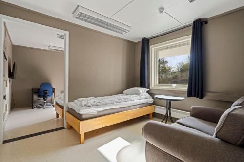 2 double beds