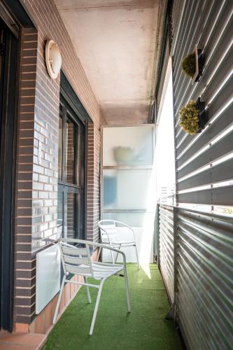 Balcony/terrace, Comodo apartamento en Tres Cantos by beBalmy in Tres Cantos