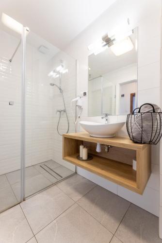 Superior Apartment image 1