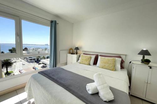 Cozy apartment with great sea view 4 pax.