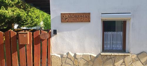 Viesnīcas āriene, Mókusles Vendégház (Mokusles Vendeghaz) in Háromhuta