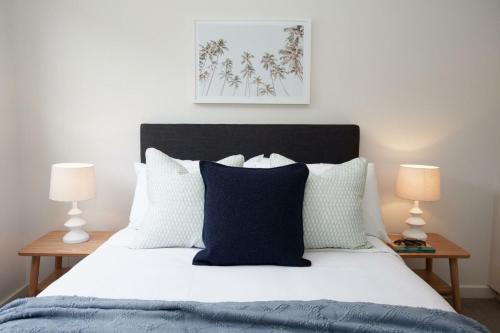 Bondi Coastal Charm - image 11