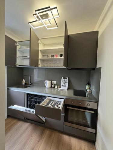 Be My Guest - Lovely Home, Tirana (photo 9)