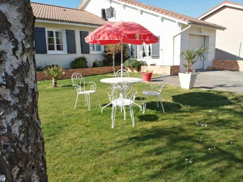 Jardín, Maison d'hôtes le clos de la Presle, Compostelle (Maison d'hotes le clos de la Presle, Compostelle) in Chasse-sur-Rhone